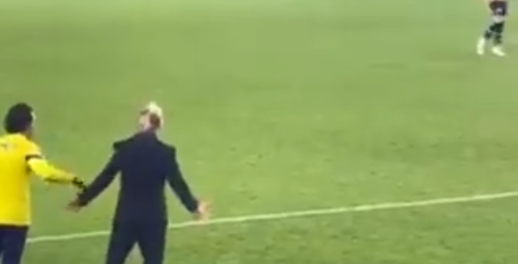 Tribün kamerasından ortaya çıktı! Yedek kulübesi şok oldu... Jesus'u zor sakinleşti G1