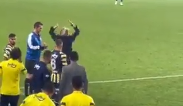 Tribün kamerasından ortaya çıktı! Yedek kulübesi şok oldu... Jesus'u zor sakinleşti G3