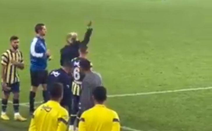 Tribün kamerasından ortaya çıktı! Yedek kulübesi şok oldu... Jesus'u zor sakinleşti G4