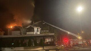 Samsun'da bir otelin çatısında yangın çıktı