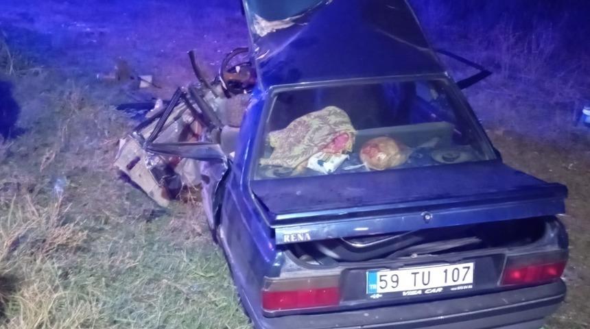 Tekirdağ'da iki otomobilin çarpıştığı kazada 9 kişi yaralandı