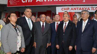 CHP Genel Başkan Yardımcısı Torun, Hatay'da partisinin ilçe binası açılışında konuştu:
