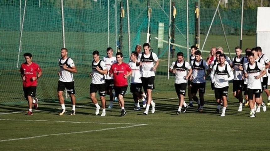 Real Betis Beşiktaş maçı canlı şifresiz izle: Maçı şifresiz yayınlayan kanallar için tıklayın