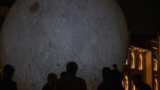 Başka Bir Yer isimli video mapping sergisi Ankaralılarla buluştu