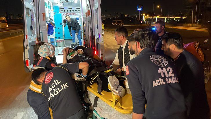 Bursa'da işçi servisi ile kamyonetin çarpıştığı kazada 4 kişi yaralandı G2