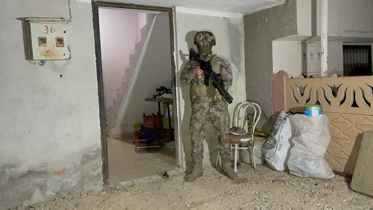 GÜNCELLEME - Adana'da DEAŞ soruşturmasında 5 şüpheli gözaltına alındı G2