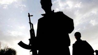 Diyarbakır'da güvenlik korucuları PKK'lılarla çatıştı!