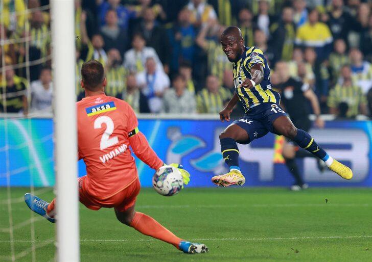 Ne yaptın Enner Valencia! Tek başına Galatasaray'ı geçti... G1