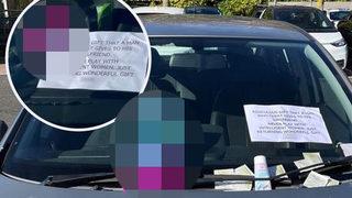 Aldatılan kadın sevgilisinden öyle bir intikam aldı ki.... Seks oyuncağını arabanın üzerine koydu