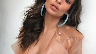 En çok seksi özledim diyen Emily Ratajkowski'ye Julia Fox'tan beklenmedik cevap 