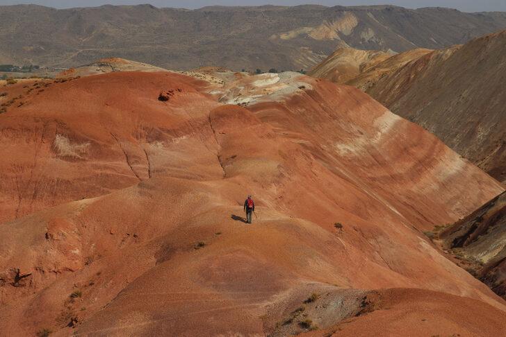 Iğdır'daki Gökkuşağı Tepeleri farklı yaş gruplarından doğaseverleri ağırlıyor G5