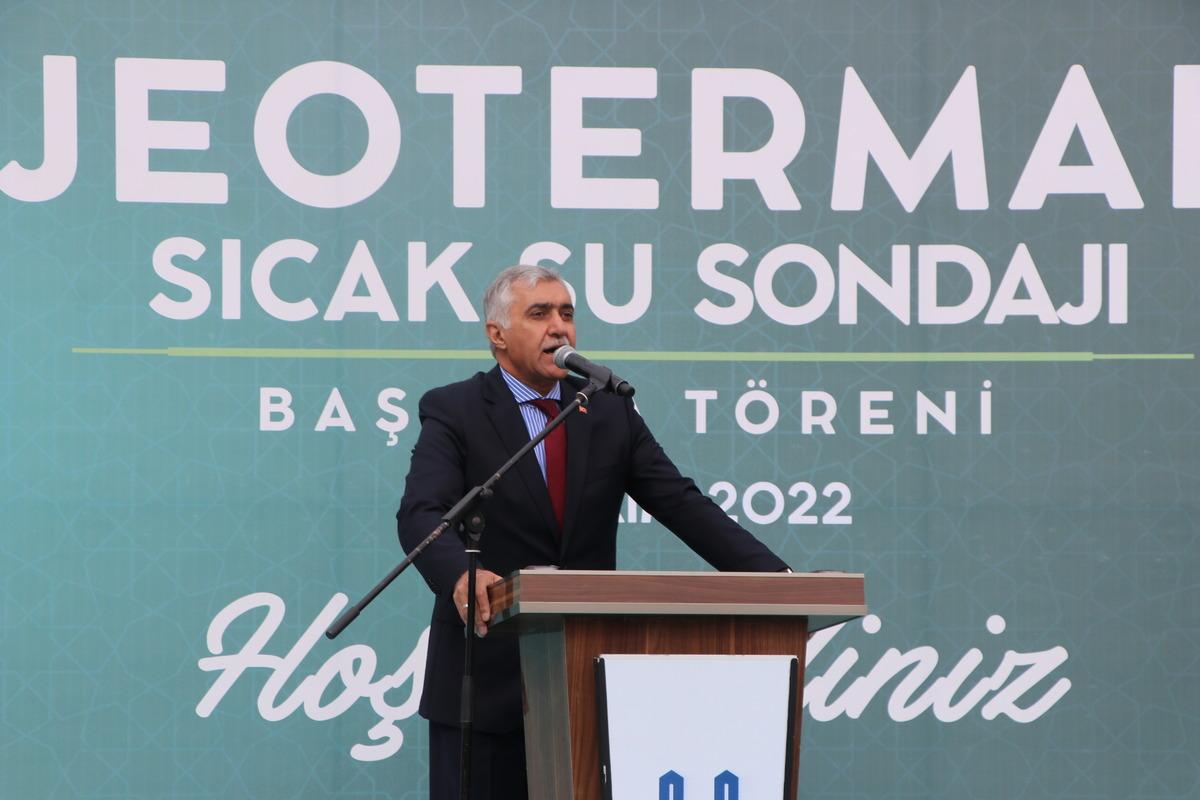 Erzurum'da jeotermal su i&ccedil;in sondaj &ccedil;alışmasına başlandı