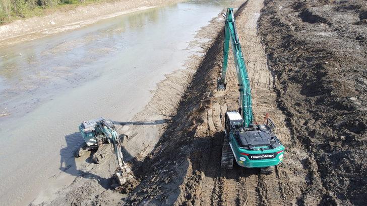 Bartın'da ırmak yatağı taşkın riskine karşı genişletiliyor G5