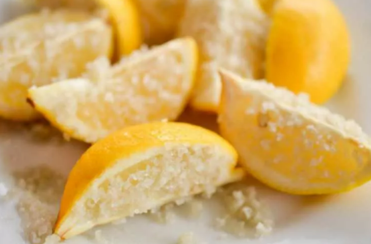 Başucunuza koyduğunuz mucizevi ikilinin etkisini ertesi gün fark edeceksiniz! Hastalıklarla savaşıyor G4