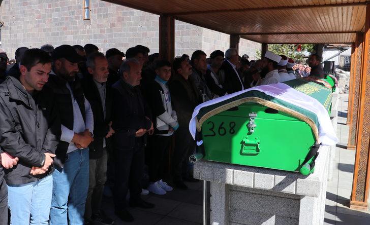 Erzurum'da genç kızın şüpheli ölümüne ilişkin 4 kişi gözaltına alındı G2