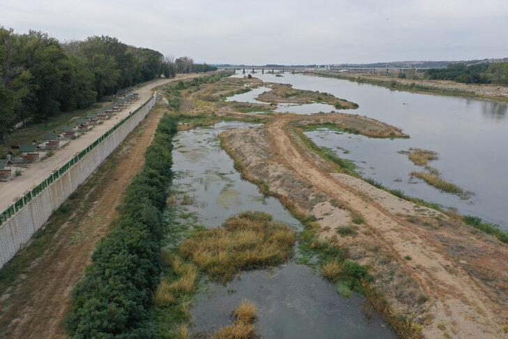 Edirneliler Tunca Nehri'nin ardından Meriç'in de kum adacıklarından temizlenmesini istedi G2