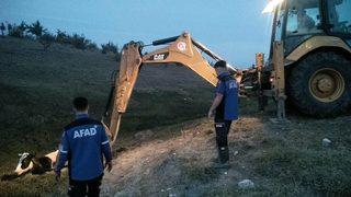 Kırklareli'nde çamura saplanan ineği AFAD ekipleri kurtardı