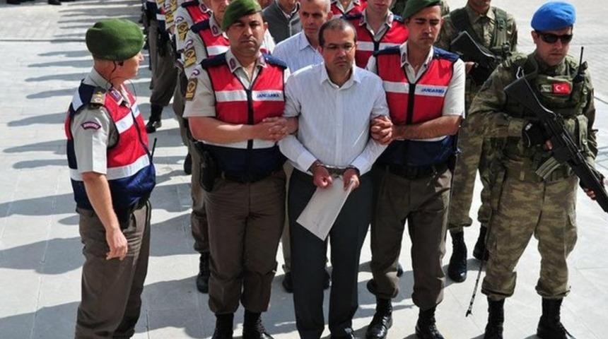 &Ccedil;ok kritik ismin avukatı duruşmaya gelmedi!