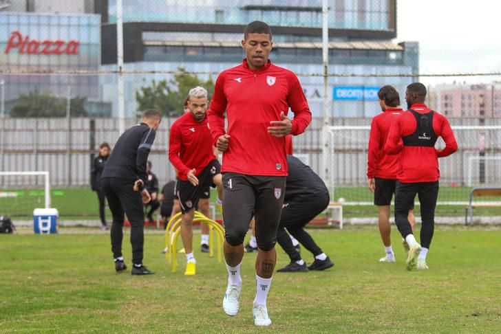 Samsunspor, Altınordu maçının hazırlıklarına başladı G3