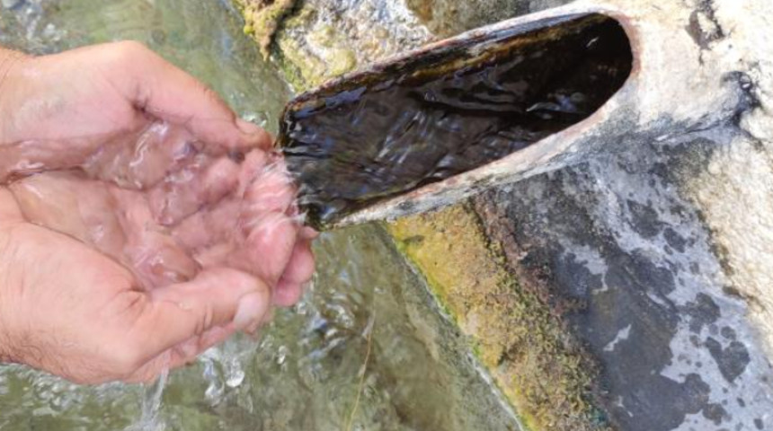 Bursa'daki köyden çıkan bu su için başka illerden bile gelen var! 'Şifa bulanlara şahit olduk'