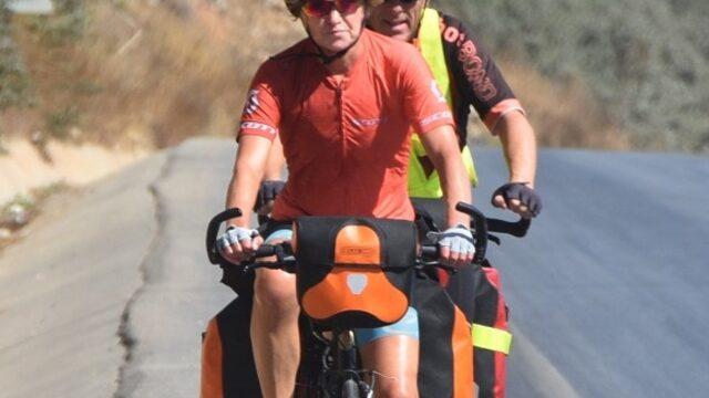 İngiliz bisikletli gezgin çift Türkiye'ye hayran kaldı