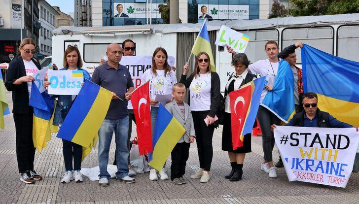 Samsun'da yaşayan Ukraynalılar, Rusya'nın Ukrayna'daki füze saldırısına tepki gösterdi G3