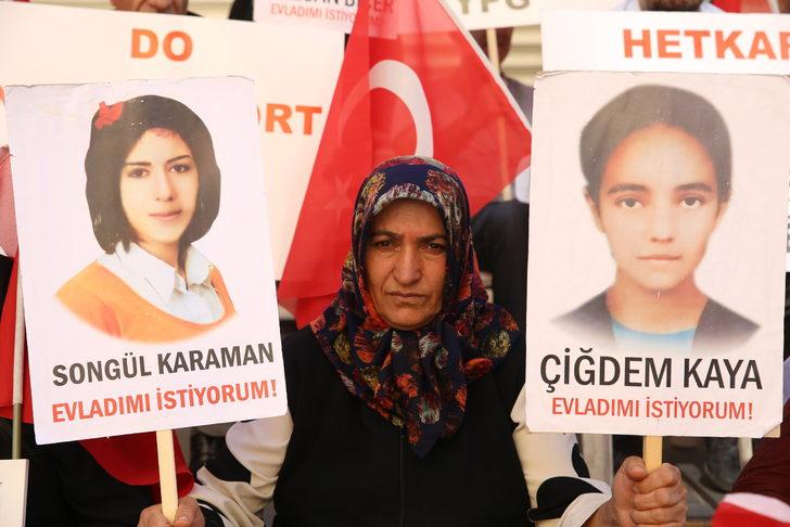 Diyarbakır anneleri, Dünya Kız Çocukları Günü'nde terör örgütü PKK'dan kızlarını istedi G5