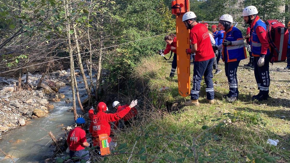 D&uuml;zce'de arama kurtarma tatbikatı