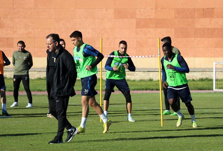 Kayserisporlu Cardoso ve Mensah, Galatasaray karşısında üç puana inanıyor G5