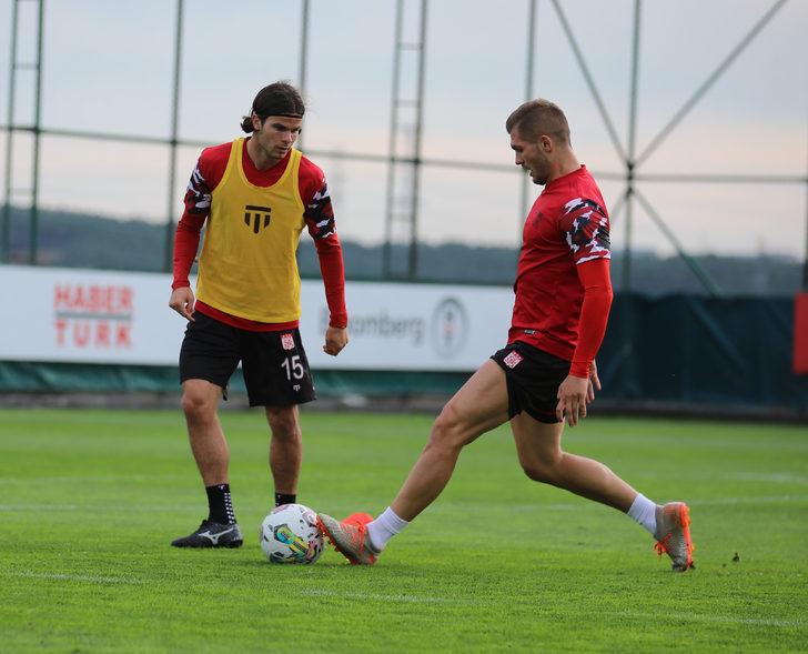 Sivasspor'da, Ballkani maçı hazırlıkları başladı G3
