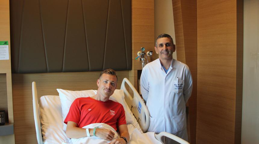 Sivasspor'da Fredrik Ulvestad ameliyat edildi