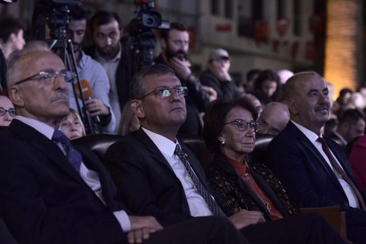 Mudanya Barış Yolu Ödülü, İnönü Vakfı Başkanı Özden Toker'e verildi G5