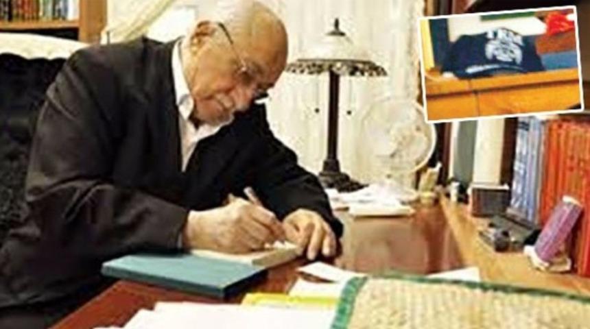 FET&Ouml; elebaşı G&uuml;len'in ortaya &ccedil;ıkan fotoğrafı şoke etti