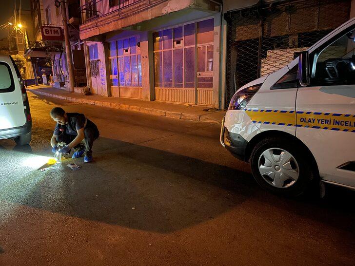 İzmir'de tartıştığı gruba silahla ateş eden kişi arada kalan babasını da vurdu G4