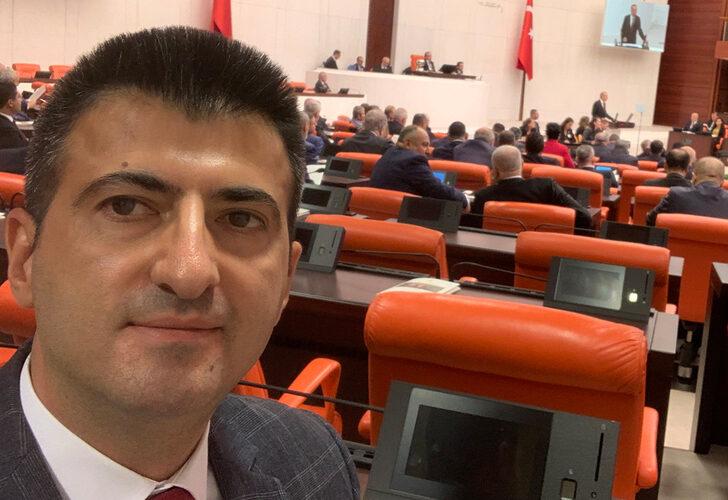 AK Parti'ye katıldığını duyurmuştu! Gelen tepkiler sonrası Mehmet Ali Çelebi sessizliğini bozdu