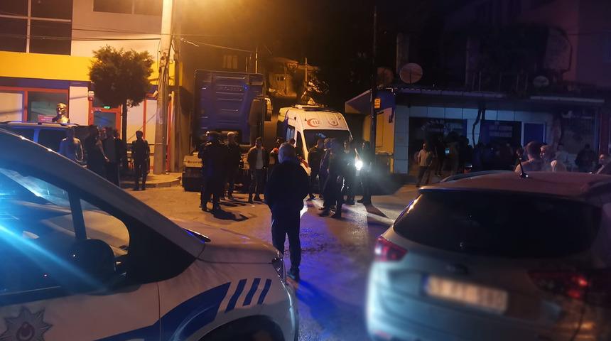 Yer: İzmir! Yaşlı adam çatışmanın ortasında kaldı, oğlu tarafından vuruldu