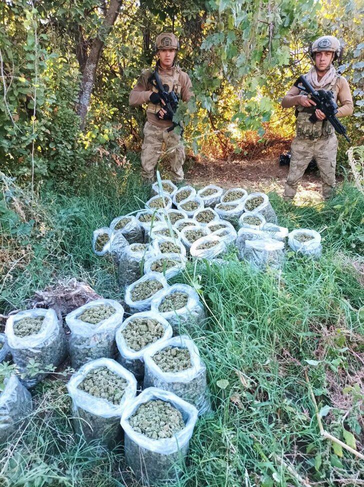 Eren Abluka Sonbahar-Kış 2 Operasyonu'nda 565 kilogram uyuşturucu ele geçirildi G3