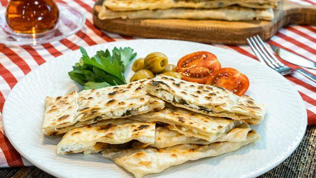 Mis gibi kokusuyla ev yapımı gözleme tarifi! Gözleme nasıl yapılır?