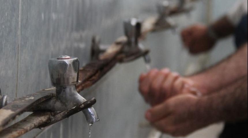 Abdest nasıl alınır? Abdestin farzları nelerdir? Abdest hangi durumlar bozulur?