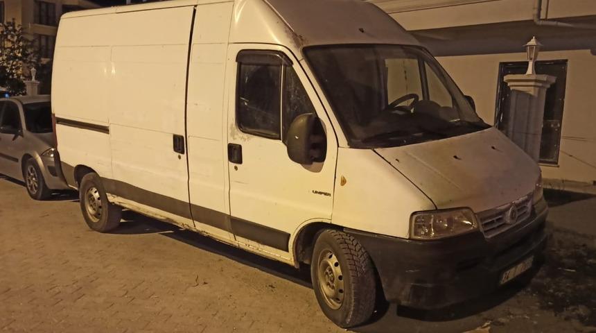 Edirne'de "ikiz plaka" kullanan sürücüye 9 bin 107 lira ceza uygulandı