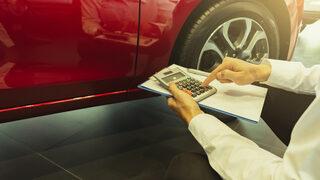 İkinci el otomobil piyasası hareketlendi! İkinci elin yeni gözdeleri! 250 ile 300 bin lira...