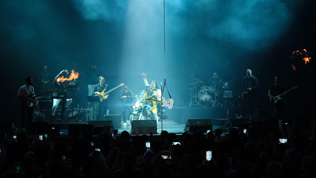 Murat Kekilli, Kuru&ccedil;eşme A&ccedil;ıkhava'da konser verdi
