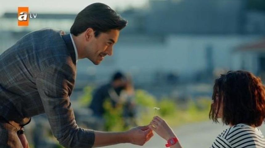 Seviyor Sevmiyor 3 Ağustos yeni b&ouml;l&uuml;m var mı yok mu neden yayınlanmıyor