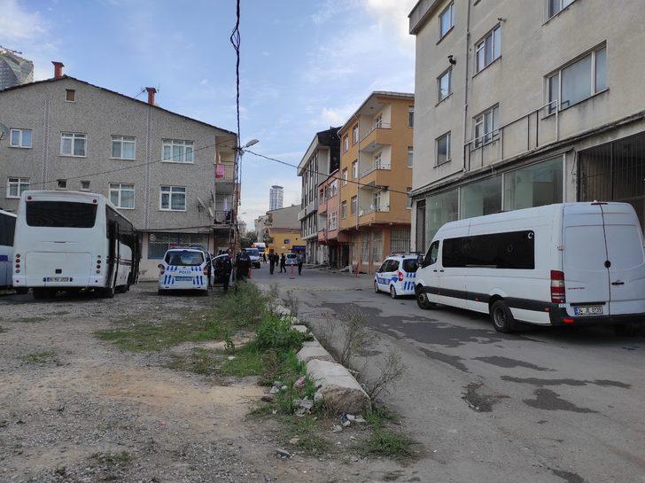 Kadıköy'de patlama meydana gelen binanın yıkımına başlandı G2