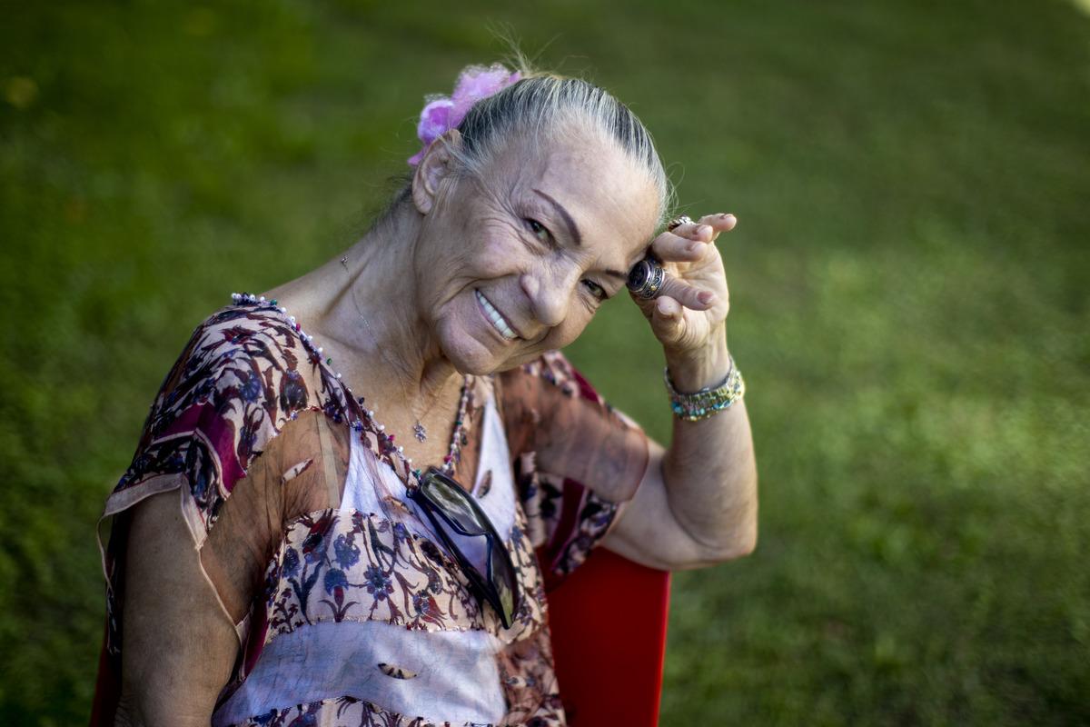 Nil&uuml;fer Aydan&rsquo;ın dans&ccedil;ılıktan oyunculuğa uzanan 67 yıllık sanat hayatı