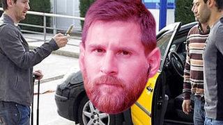 Son dakika: Paris Saint-Germain Benfica maçını tribünden takip etmişti! Messi, hayran olduğu isimle fotoğraf paylaştı!