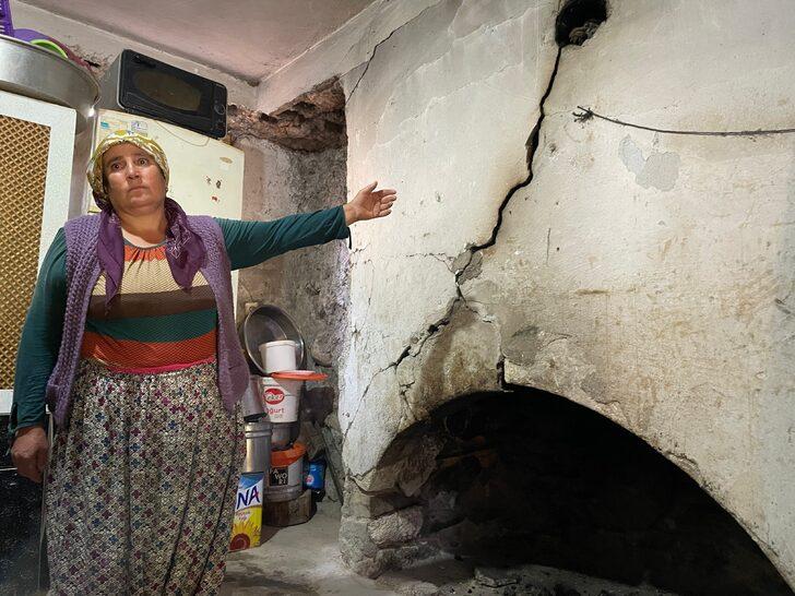 Osmaniye'deki depremde evi hasar gören aile yaşadıklarını anlattı G1