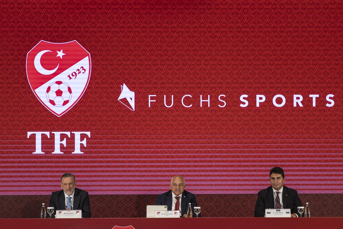 TFF ile Fuchs Sports, 2 ve 3. Lig ma&ccedil;larının yayın hakları i&ccedil;in s&ouml;zleşme imzaladı