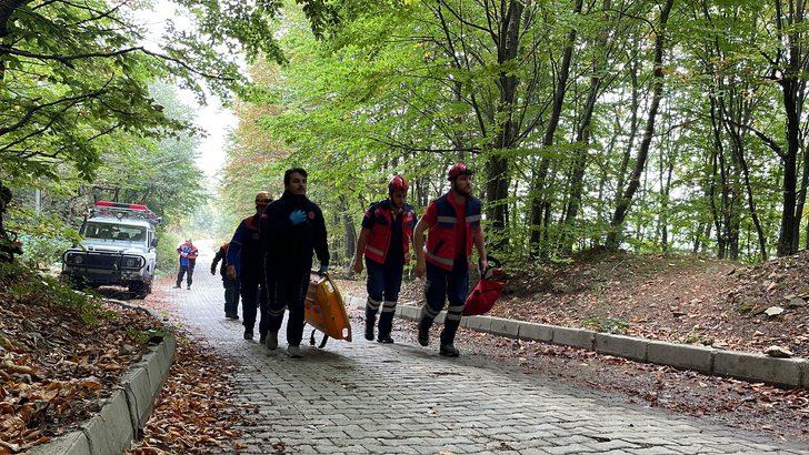 Bursa'da ağaçtan düşünce ormanda mahsur kalan kişi kurtarıldı G1
