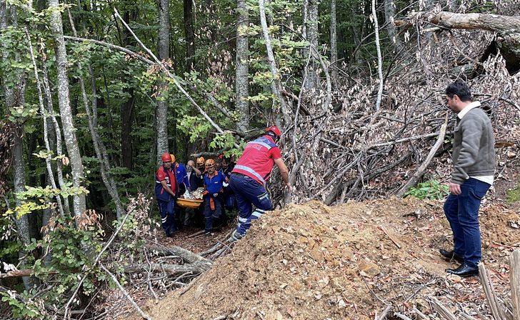 Bursa'da ağaçtan düşünce ormanda mahsur kalan kişi kurtarıldı G2